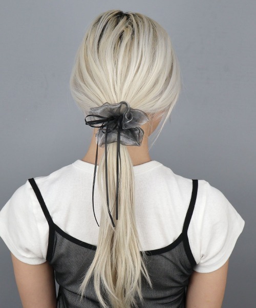 CEMONEMO（セモネモ）の「オーガンジー リボン シュシュ（シュシュ・レディース・オレンジ/ブラック/アイボリー/シルバー・FREE）」の12枚目の写真