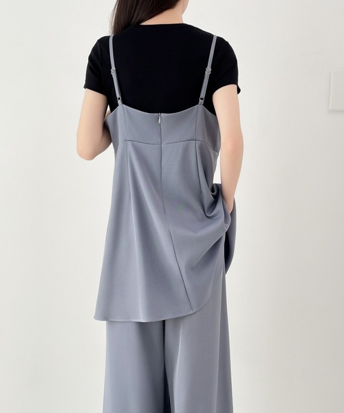 ECLIN(エクラン)の「スキッパネックペプラムフリルブラウスパンツセットアップ(セットアップ・レディース・ブラック/ベージュ/ブルーグレー・S/M)」の17枚目の写真
