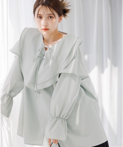 Dita Muaj.(ディータムアージュ)の「フリルカラーキャンディースリーブブラウス(チュニック)(シャツ/ブラウス・レディース・セージグリーン/ホワイト/ブラック・FREE)」の3枚目の写真