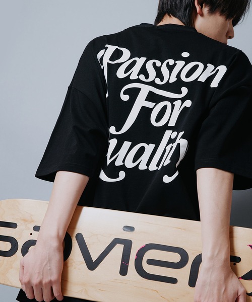 SAVIER（サビアー）の「【SAVIER/サビアー】オーバーサイズ　バックプリントTシャツ（Tシャツ/カットソー・メンズ・ホワイト/スミクロ・LARGE/MEDIUM）」の2枚目の写真
