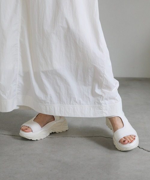 select MOCA（セレクトモカ）の「スニーカーサンダル（サンダル・レディース・ブラック/オフホワイト・SMALL/MEDIUM/LARGE）」の11枚目の写真