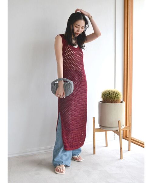 Ungrid(アングリッド)の「透かし編みニットワンピース(ワンピース・レディース・ボルドー/アイボリー・FREE)」の12枚目の写真