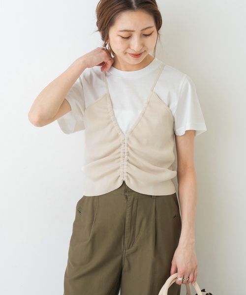 Spick & Span(スピックアンドスパン)の「Uhr / ウーア Drawstring camisole Knit 24SSUHR-KT387(キャミソール・レディース・カーキ/アイボリー・FREE)」の7枚目の写真