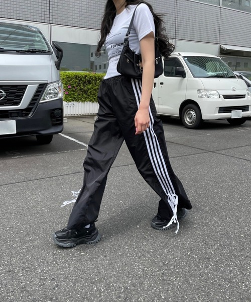 Figments(フィグメンツ)の「リボンライントラックパンツ(その他パンツ・レディース・ブラック・FREE)」の6枚目の写真