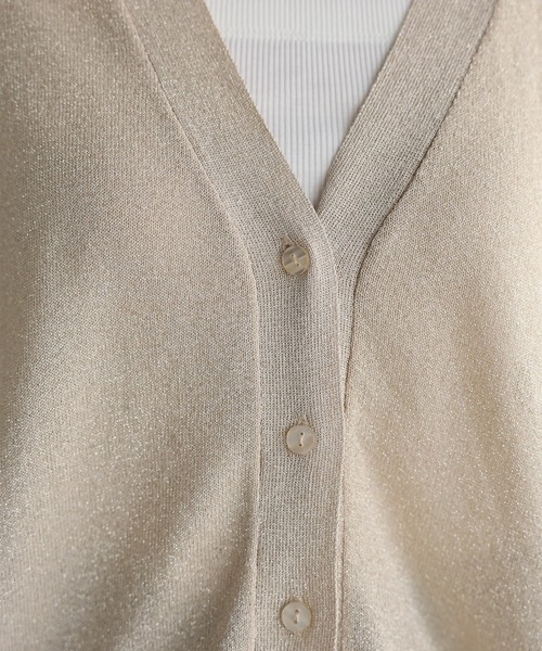 Riberry（リベリー）の「Vネックシアーカーディガン【ラメ/無地】（カーディガン/ボレロ・レディース・グレー/ブラック/ベージュ/ホワイト/モカ・FREE）」の8枚目の写真