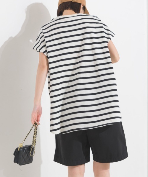 OMNES(オムネス)の「10番単ボーダーフレンチスリーブプルオーバー(Tシャツ/カットソー・レディース・ホワイト×ブラック/ホワイト×ブルー/グレー系その他/ホワイト系その他2/ホワイト系その他/ホワイト×ネイビー・FREE)」の14枚目の写真