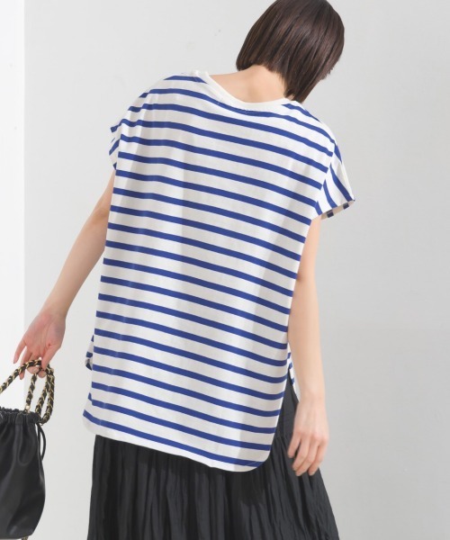 OMNES(オムネス)の「10番単ボーダーフレンチスリーブプルオーバー(Tシャツ/カットソー・レディース・ホワイト×ブラック/ホワイト×ブルー/グレー系その他/ホワイト系その他2/ホワイト系その他/ホワイト×ネイビー・FREE)」の9枚目の写真