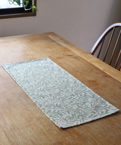 Jubilee（ジュビリー）の「テーブルセンター ランチョンマット 30x70cm ウィリアムモリス柄（ランチョンマット/テーブルウェア・レディース・その他8/その他10/その他13/その他1/その他2/その他3/その他5/その他11/その他6/その他14/その他15/その他16/その他4/その他7/その他9/その他12・70cm）」の5枚目の写真