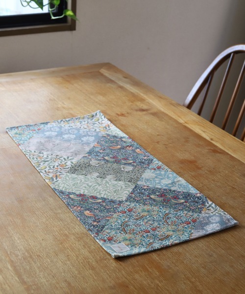 Jubilee（ジュビリー）の「テーブルセンター ランチョンマット 30x70cm ウィリアムモリス柄（ランチョンマット/テーブルウェア・レディース・その他8/その他10/その他13/その他1/その他2/その他3/その他5/その他11/その他6/その他14/その他15/その他16/その他4/その他7/その他9/その他12・70cm）」の10枚目の写真