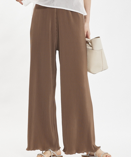 abahouse mavie(アバハウスマヴィ)の「【ロングセラー!】クリスタルプリーツイージーパンツ(その他パンツ・レディース・グリーン系その他/モカ/ブラウン系その他/ストライプ・フリー)」の2枚目の写真