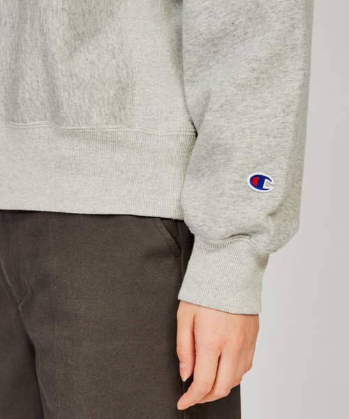 Champion（チャンピオン）の「【Champion/チャンピオン】レディース リバースウィーブ(R) クルーネックスウェットシャツ（スウェット・レディース・ブラック系その他/グレー/レッド系その他3/オートミール・LARGE/MEDIUM）」の7枚目の写真