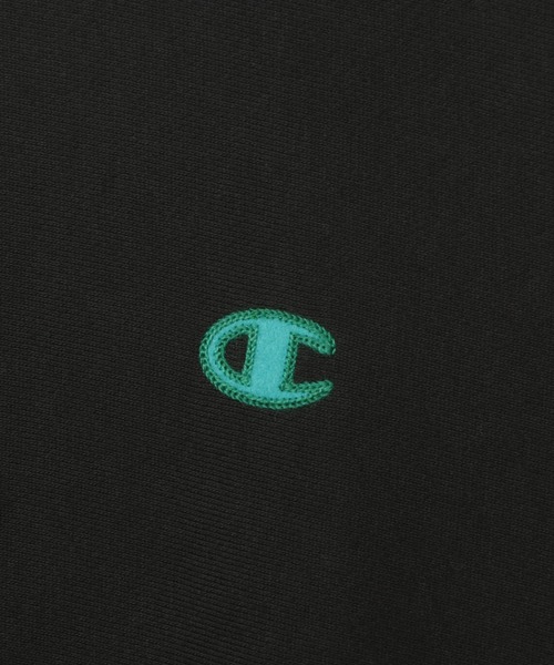 Champion（チャンピオン）の「【Champion/チャンピオン】レディース リバースウィーブ(R) クルーネックスウェットシャツ（スウェット・レディース・ブラック系その他/グレー/レッド系その他3/オートミール・LARGE/MEDIUM）」の16枚目の写真