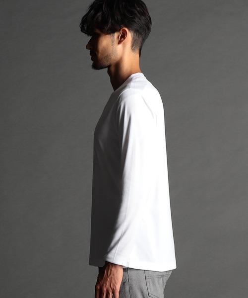NICOLE CLUB FOR MEN(ニコルクラブフォーメン)の「ロゴ刺繍長袖Tシャツ(Tシャツ/カットソー・メンズ・オフホワイト/アッシュグレー/ブラック/ネイビー・MEDIUM/LARGE/X-LARGE)」の10枚目の写真
