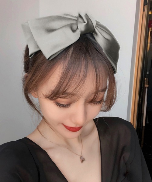 Miniministore（ミニミニストア）の「リボンカチューシャ レディース（カチューシャ・レディース・ブラック/グレー/ダークグリーン/ピンク/ワインレッド/イエロー/ネイビー・FREE）」の2枚目の写真