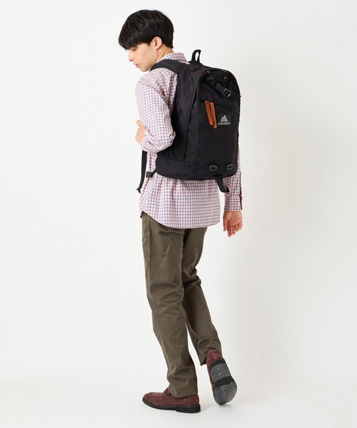 GREGORY(グレゴリー)の「デイパック DAY PACK ブラック/オリーブ(バックパック/リュック・メンズ・ブラック系その他・ONE SIZE)」の5枚目の写真