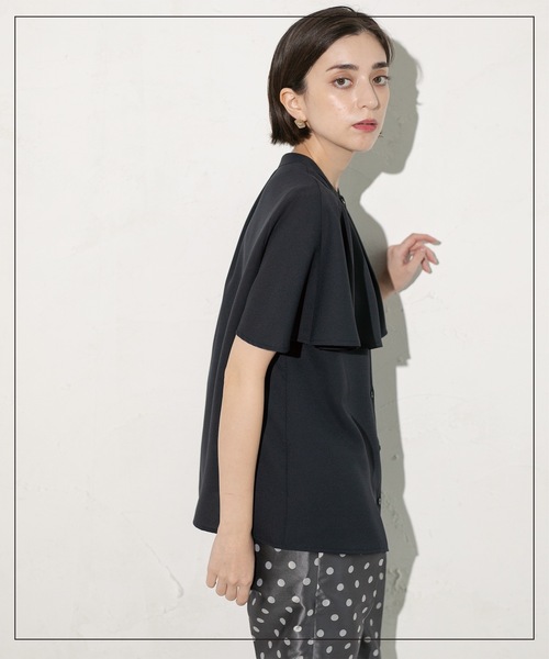 OPAQUE.CLIP(オペークドットクリップ)の「ケープ風ブラウス【洗濯機洗い可】(シャツ/ブラウス・レディース・オフホワイト/グリーン系/ネイビー・38/40/42)」の18枚目の写真