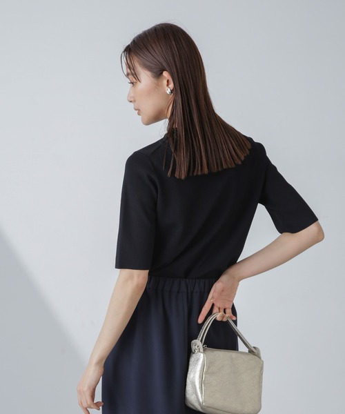 NANO universe（ナノユニバース）の「【追加生産】洗濯機可UVカット接触冷感半袖ニット（ニット/セーター・レディース・ブラック/ホワイト/ライム・FREE）」の8枚目の写真