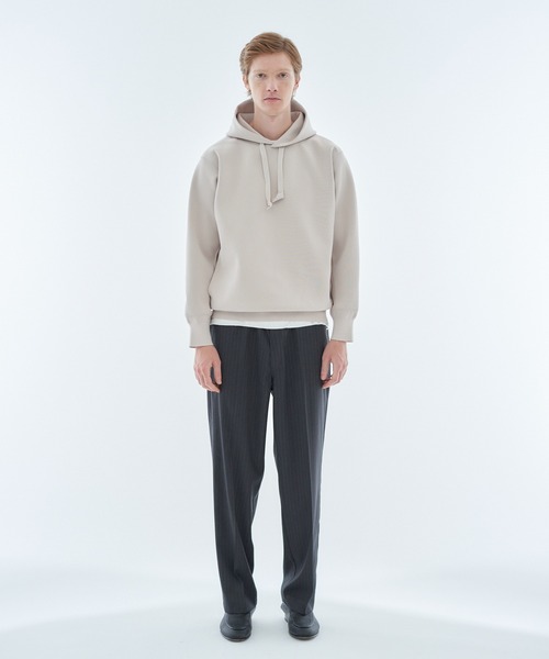 ESTNATION（エストネーション）の「ESTNATION / ECOポリ ミラノリブフーディー（ニット/セーター・メンズ・ボルドー/ライトベージュ/ブラック・MEDIUM/X-LARGE/LARGE）」の12枚目の写真