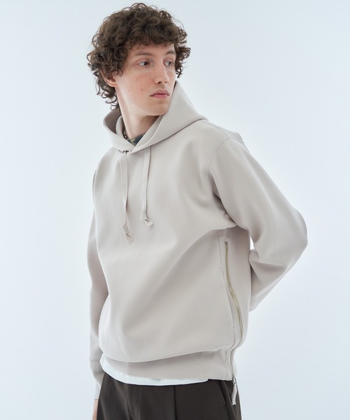 ESTNATION（エストネーション）の「ESTNATION / ECOポリ ミラノリブフーディー（ニット/セーター・メンズ・ボルドー/ライトベージュ/ブラック・MEDIUM/X-LARGE/LARGE）」の5枚目の写真