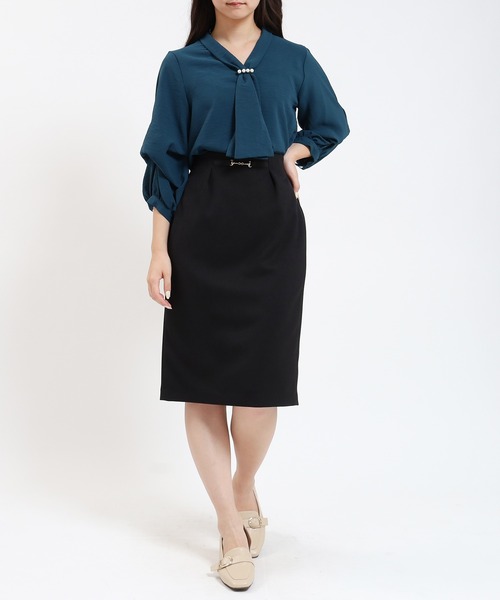 TRUDEA（トルディア）の「ウール調ビット付きタイトスカート（スカート・レディース・ブラック/ベージュ/ネイビー/ライトグレー・SMALL/MEDIUM/LARGE）」の11枚目の写真