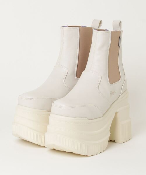 YOSUKE（ヨースケ）の「ヨースケYOSUKEウィメンズ厚底サイドゴアコンバットショートブーツ4460050（ブーツ・レディース・ブラック/ホワイト系その他/ブラック系その他/アイボリー/ベージュ系その他/ブラック×グレー/キャメル・M/S/LL/L）」の2枚目の写真