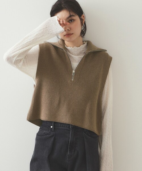 OPAQUE.CLIP（オペークドットクリップ）の「◆《CLASSY掲載》ハーフZIPニットベスト【洗濯機洗い可】（ニット/セーター・レディース・ブラック/グレー/ブラウン系・38/40）」の3枚目の写真