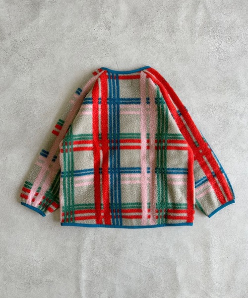 BIG FIELD（ビッグフィールド）の「総柄フリースジャケット（その他アウター・キッズ・ネイビー/ブラック/マルチ・120/110/100/90/150/140/130/95）」の12枚目の写真