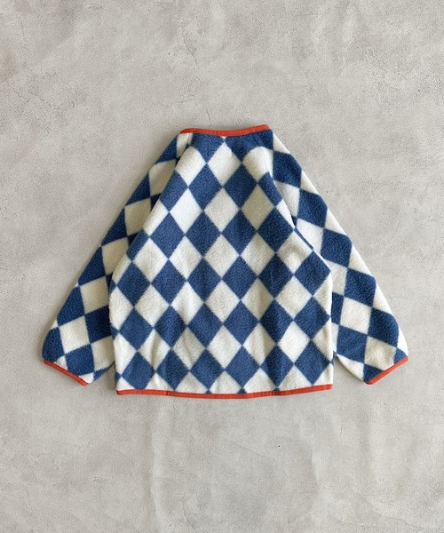 BIG FIELD（ビッグフィールド）の「総柄フリースジャケット（その他アウター・キッズ・ネイビー/ブラック/マルチ・120/110/100/90/150/140/130/95）」の5枚目の写真