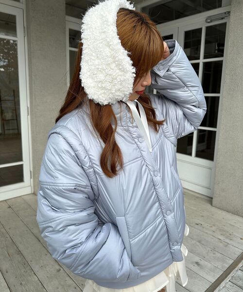 MAJESTIC LEGON（マジェスティックレゴン）の「リボンマフラーセット中綿ブルゾン（ダウンジャケット/コート・レディース・ブルー系その他2/ブルー系その他5/アイボリー・MEDIUM）」の13枚目の写真