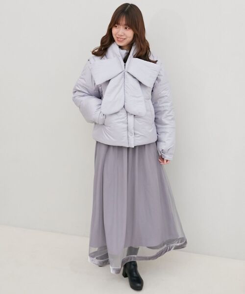 MAJESTIC LEGON（マジェスティックレゴン）の「リボンマフラーセット中綿ブルゾン（ダウンジャケット/コート・レディース・ブルー系その他2/ブルー系その他5/アイボリー・MEDIUM）」の17枚目の写真