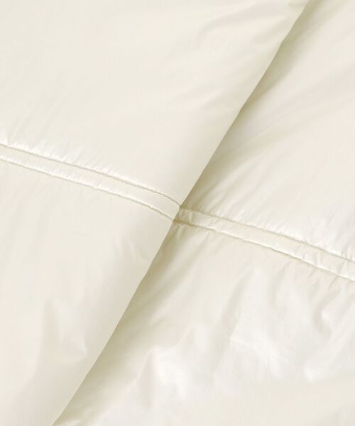 MAJESTIC LEGON（マジェスティックレゴン）の「リボンマフラーセット中綿ブルゾン（ダウンジャケット/コート・レディース・ブルー系その他2/ブルー系その他5/アイボリー・MEDIUM）」の5枚目の写真