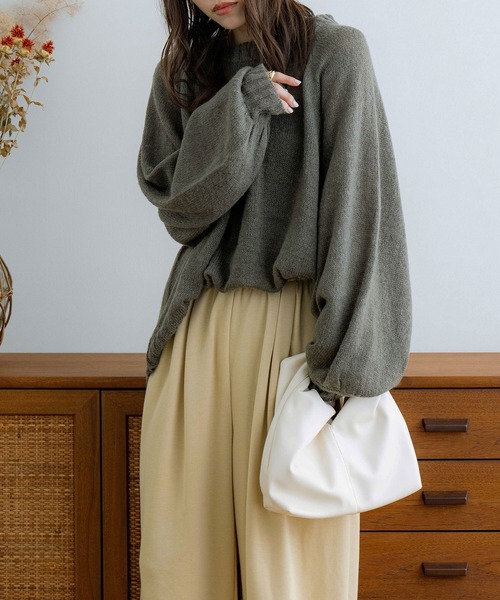 NOAHL（ノアル）の「【NOAHL】透かし編みボリュームニット（ニット/セーター・レディース・モスグリーン/モカ/グレイッシュベージュ/アイボリー・FREE）」の6枚目の写真