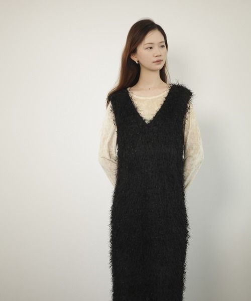 DRESS PLUS(ドレスプラス)の「フリンジ フェザーヤーン キャミワンピース(ワンピース・レディース・ベージュ/モカ/ブラック/グレー・M)」の20枚目の写真