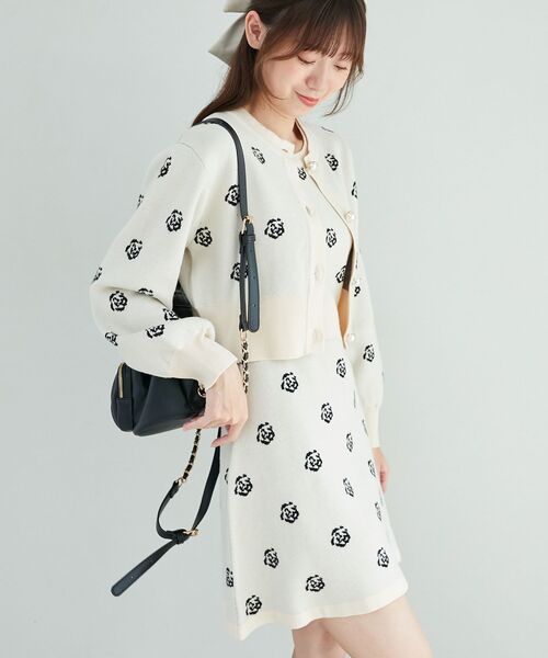 MAJESTIC LEGON(マジェスティックレゴン)の「レディパターンカーデセットワンピ(ワンピース・レディース・ブラック系その他/ブラウン系その他2/ホワイト系その他2・MEDIUM)」の8枚目の写真