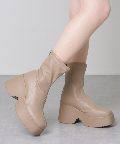 【MARK STYLER】MURUA厚底ベージュ ゴアブーツ バックファスナー MARK STYLER】MURUA厚底ベージュ ゴアブーツ バックファスナー
