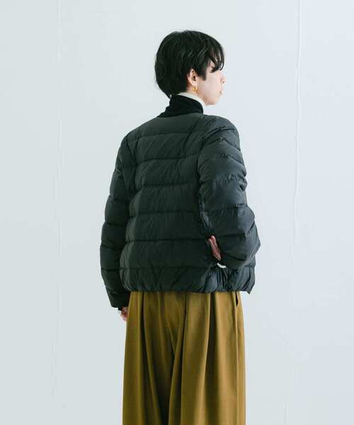 Traditional Weatherwear(トラディショナルウェザーウェア)の「Traditional Weatherwear ARKLEY DOWN PA(ダウンジャケット/コート・レディース・ブラック/オフホワイト・34)」の8枚目の写真