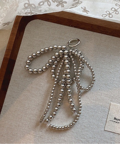 LA VORAGINE（ラ ヴォラジネ）の「パールリボンチャーム（チャーム・レディース・シルバー/ホワイト/ブラック・FREE）」の17枚目の写真