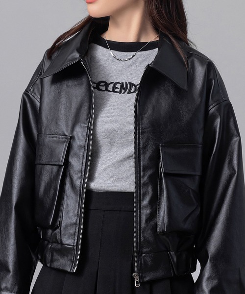 DAY CLOSET(デイ クローゼット)の「レディース 長袖キレカジギャザー合皮ライダースジャケット(ライダースジャケット・レディース・ブラック/グレイッシュベージュ・FREE)」の20枚目の写真