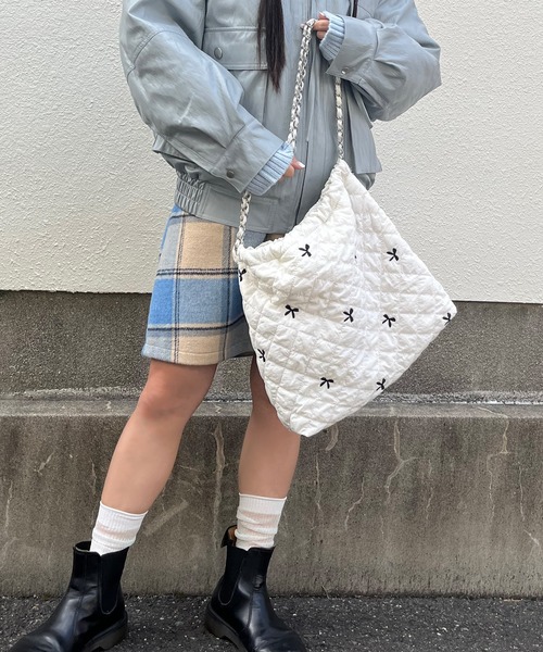poiregnee（ポワニェ）の「［select］リボンキルティングバッグ（ショルダーバッグ・レディース・ホワイト/ブルー・FREE）」の9枚目の写真