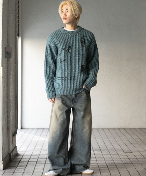 SENSE OF PLACE by URBAN RESEARCH(センスオブプレイスバイアーバンリサーチ)の「グラフィックプリントルーズクルーネックニット(ニット/セーター・メンズ・グレー/ブルー/パープル・LARGE/MEDIUM)」の10枚目の写真