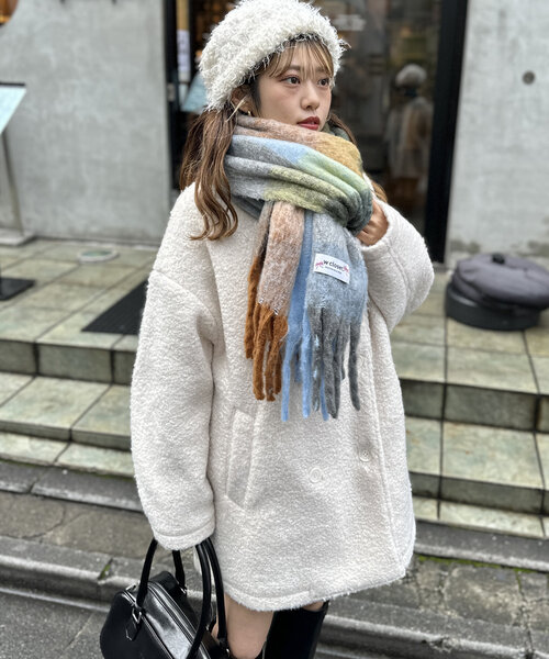 w closet(ダブルクローゼット)の「【3色展開】チェックマフラー(マフラー・レディース・ブラウン/レッド/サックスブルー・ONE SIZE)」の15枚目の写真