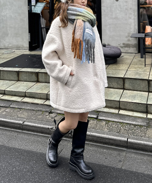 w closet(ダブルクローゼット)の「【3色展開】チェックマフラー(マフラー・レディース・ブラウン/レッド/サックスブルー・ONE SIZE)」の19枚目の写真