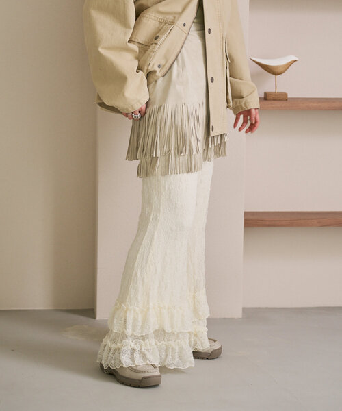 Kastane（カスタネ）の「【新色追加/2サイズ展開】スウェードミニスカート（スカート・レディース・ブラウン/ブラック/ベージュ/アイボリー・1/2）」の8枚目の写真