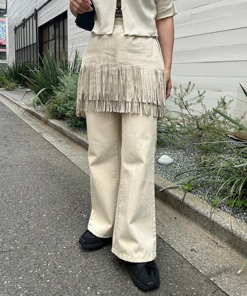 Kastane（カスタネ）の「【新色追加/2サイズ展開】スウェードミニスカート（スカート・レディース・ブラウン/ブラック/ベージュ/アイボリー・1/2）」の12枚目の写真