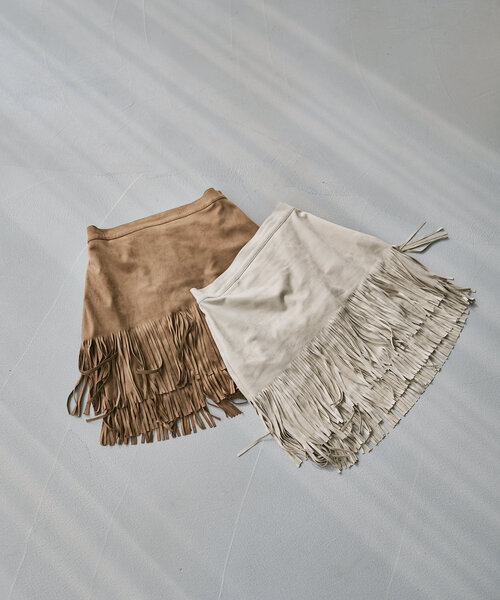 Kastane（カスタネ）の「【新色追加/2サイズ展開】スウェードミニスカート（スカート・レディース・ブラウン/ブラック/ベージュ/アイボリー・1/2）」の18枚目の写真