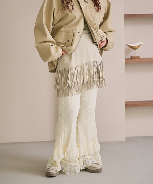 Kastane（カスタネ）の「【新色追加/2サイズ展開】スウェードミニスカート（スカート・レディース・ブラウン/ブラック/ベージュ/アイボリー・1/2）」の5枚目の写真