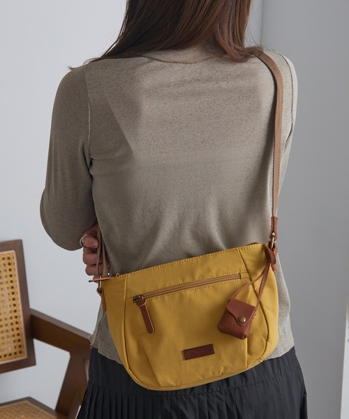 toleur（トーラ）の「【toleur】コットンナイロンショルダー 11959 ※（ショルダーバッグ・レディース・ブラック/ライトグレー/イエロー/カーキ・FREE）」の13枚目の写真