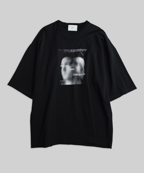 remer（リメール）の「loose graphic over Tee / ルーズグラフィックオーバーTシャツ（Tシャツ/カットソー・メンズ・ブラック系その他/ホワイト系その他/ホワイト系その他2/ブラック系その他3/ブラック系その他2/ホワイト系その他3・X-SMALL/SMALL/MEDIUM/LARGE）」の11枚目の写真
