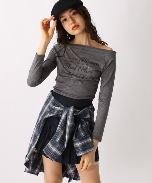 FOREVER 21（フォーエバー トゥエンティーワン）の「【2025SS】タイ付きロゴロングTシャツ（Tシャツ/カットソー・レディース・チャコールグレー/ベージュ・FREE）」の18枚目の写真