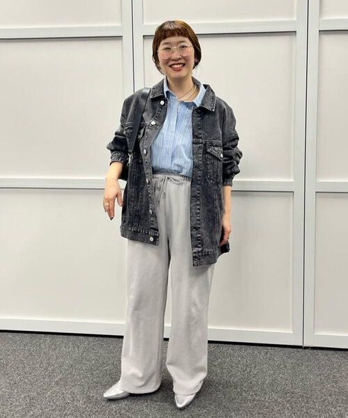 Remind me and forever(リマインドミーアンドフォーエバー)の「【春のキーワード/デニム】ヴィンテージライクBIGジャケット(デニムジャケット・レディース・ブルー/ブラック・FREE)」の18枚目の写真